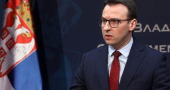 Info Shqip: Petkoviq: Kurti dhe Rashiqi po ua marrin mandatet serbëve në Kosovë