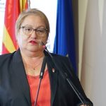 Info Shqip: Mësuesit nuk do të largohen nga puna! Janevska: Ja plani që kemi
