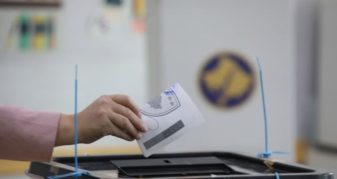 Info Shqip: KQZ: Votimi familjar është i ndaluar – përbën vepër penale