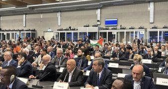 Info Shqip: Zyrtari izraelit nuk arriti të përfundojë fjalimin në konferencën e njohur në Gjenevë për shkak të protestave