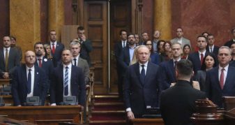 Info Shqip: Opozita serbe tenton shkarkimin e ministres Snezana Paunoviç, mblidhen vetëm 53 firma