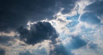 Info Shqip: Moti “MERR KTHESË” të re! E mërkura vjen me shtrëngata dhe ‘trazira’ meteorologjike, njihuni me kushtet atmosferike për sot
