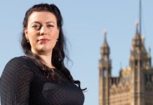 Deputetja e guximshme britanike godet ashpër ministren serbe: Deklaratë e turpshme!