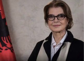 Zonja e hekurt që e tronditi Greqinë: ‘Nëse e prekni Shqipërinë, ne do të hyjmë në Athinë’