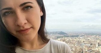 Info Shqip: Kush është Lorisa Katra? Infermierja shqiptare në Itali që shpëtoi dy jetë brenda pak ditësh
