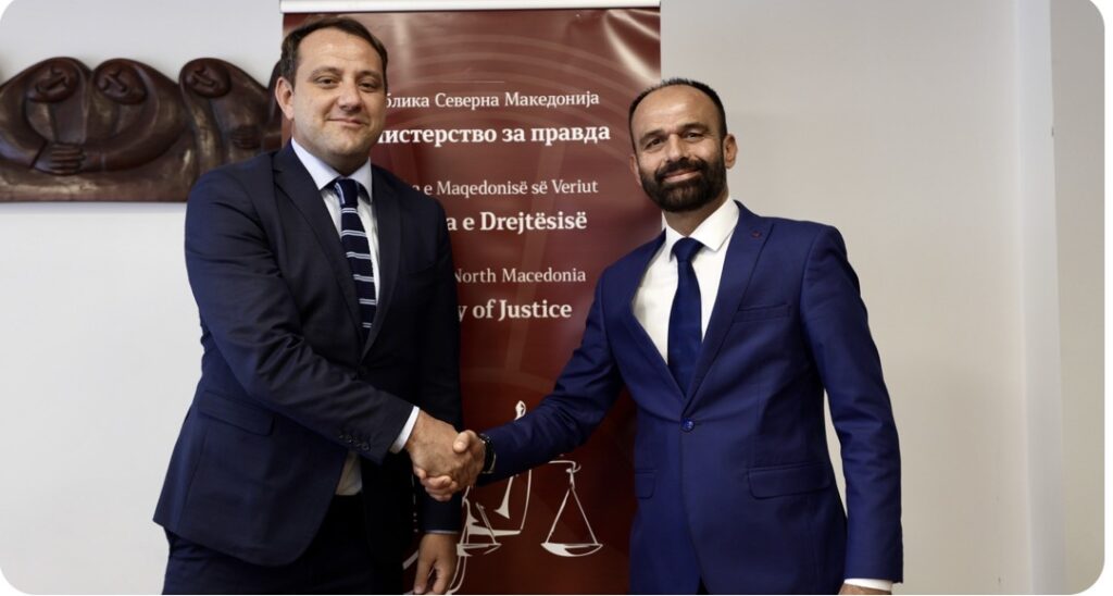 Shasivari takon ambasadorin e Kosovës  Florian Qehaja  Bashkëpunim për drejtësi  sundim të ligjit dhe reforma