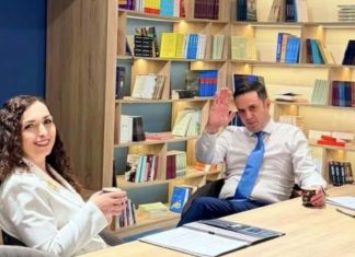 “Disa fitore bëhen frymëzim” – Postimi i Vjosa Osmanit me Lumir Abdixhikun me mesazh të fortë