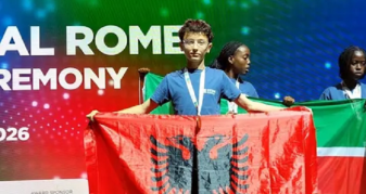 Info Shqip: Talenti tetovar kurorëzohet me tre medalje në Olimpiadën Botërore të STEM-it