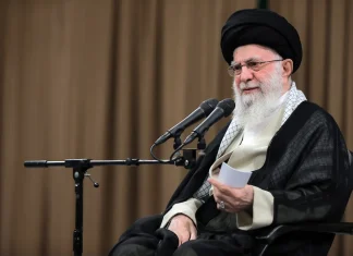 Irani përgatitet të varrosë ish-udhëheqësin suprem Ali Khamenei