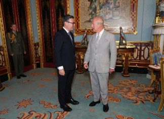Burnham, zyrtarisht kryeministër i ri i Britanisë së Madhe