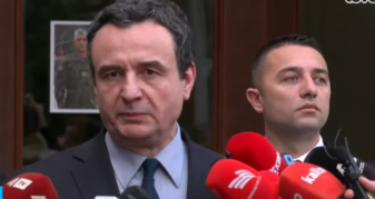 Info Shqip: ​Formimi i institucioneve të reja, Kurti nuk iu përgjigjet gazetarëve