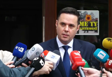 Abdixhiku pranon Kuvendin e jashtëzakonshëm për shkarkimin e tij, ndërpret negociatat me Kurtin