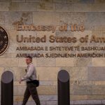 Info Shqip: Vendimi i Haxhiut për prokurorët serbë, reagon Ambasada e ShBA-së