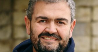 Info Shqip: Fatmir Spahiu shpërthen ndaj konsullatës serbe në Shkodër: Ky është dështimi më i madh i diplomacisë shqiptare