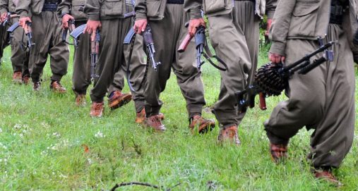 Info Shqip: Televizioni izraelit publikon detajet e operacionit “Maçoku me Çizme”. Si do të arrinin luftëtarët kurdë në Teheran për të përmbysur mullahët dhe rekrutimi i ish-presidentit Ahmedinexhad