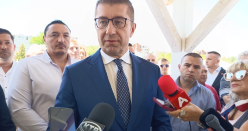 Info Shqip: Rritja e çmimeve të derivateve, Mickoski paralajmëron ndërhyrje të reja: Po shqyrtohet edhe ulja e TVSH-së