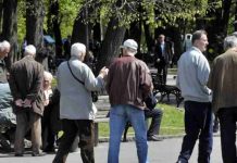Mosha e pensionimit në Maqedoni mund të shtyhet deri në 73 vjeç!