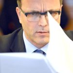 Vuçiçi “lëshon” bankierin që mund të shkaktojë tërmet politik në Bullgari, ish-zyrtari që di sekretet e pushtetit