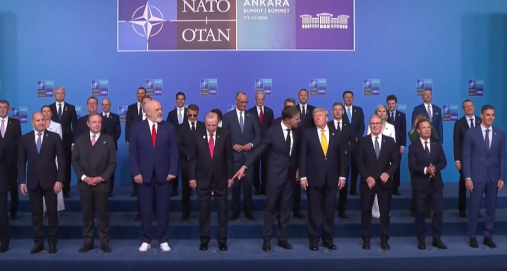 Info Shqip: Rutte i tregon me gisht Trump atletet e Ramës, shikoni si reagon Presidenti i SHBA (VIDEO)