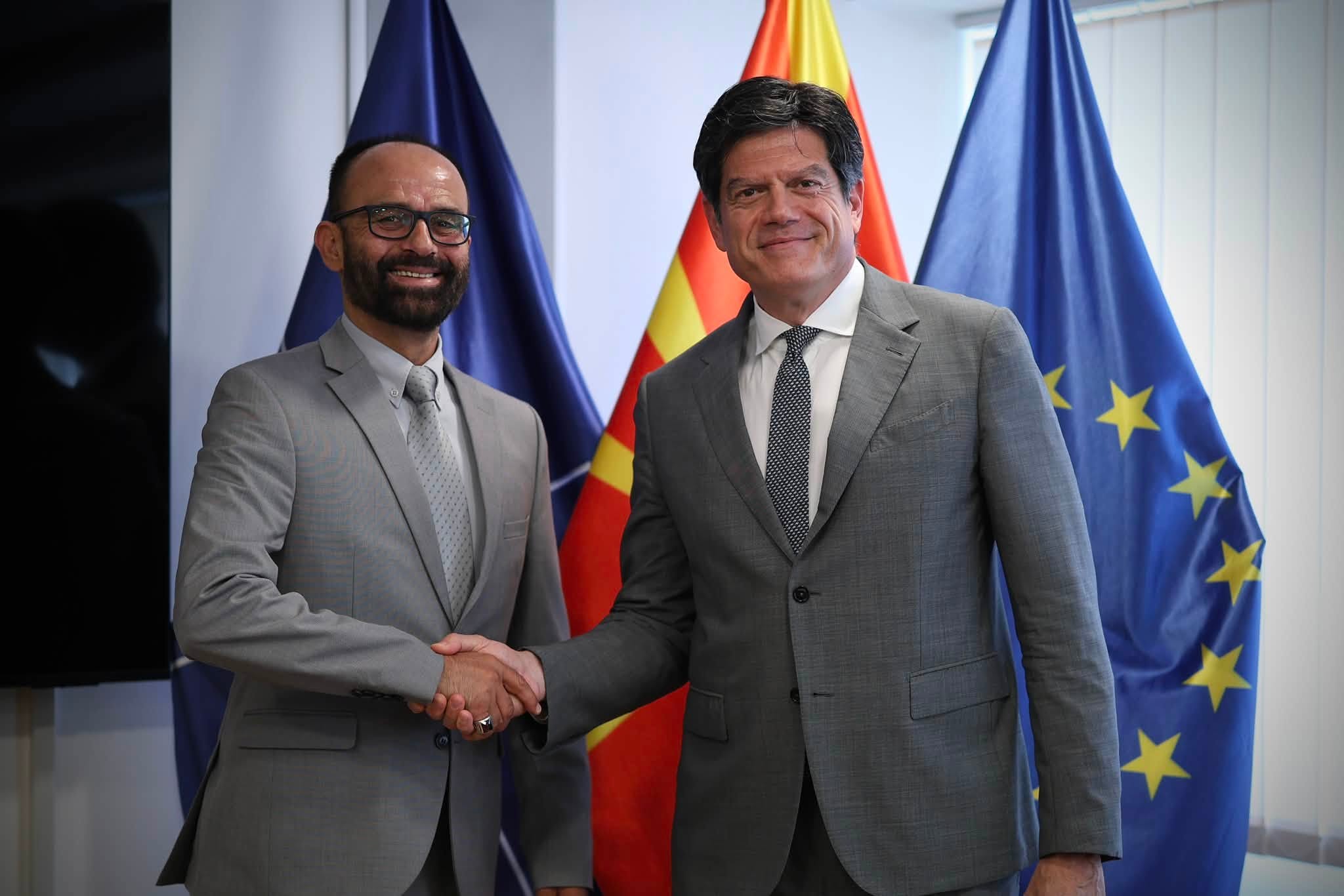 Shasivari takohet me ambasadorin e BE së  Rokas  Përkushtim për reforma sipas standardeve evropiane