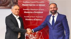 Info Shqip: Shasivari: Ligji për Përdorimin e Gjuhëve do të zbatohet në mënyrë të vazhdueshme në të gjitha institucionet