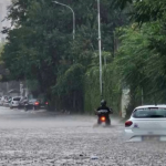 Info Shqip: Vërshimet në Shkup, Kryetari i Shkupit: Ekipet janë në terren