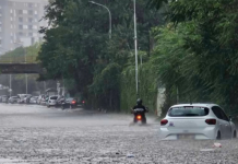 Vërshimet në Shkup, Kryetari i Shkupit: Ekipet janë në terren