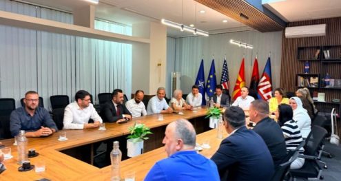 Info Shqip: Kryesia e VLEN: Marrëdhëniet me Shqipërinë nuk duhet të bëhen viktimë e interesave partiake