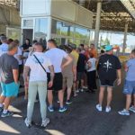 “Safe City“ nuk fal: Të huajt rreshtohen në Tabanoc për të paguar gjobat e shpejtësisë