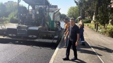 Info Shqip: Asfaltohet rruga “Ferid Murad”! Mexhiti: Po ndërtojmë Çairin që kemi premtuar