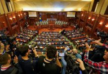 Sot konstituimi i Kuvendit të Kosovës, VV dhe LDK ende pa marrëveshje?