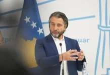 Rama për Abazin: Iu ndalua hyrja në Kosovë si rrezik kombëtar, tani pajiset me shtetësi
