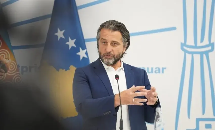 Rama për Abazin: Iu ndalua hyrja në Kosovë si rrezik kombëtar, tani pajiset me shtetësi