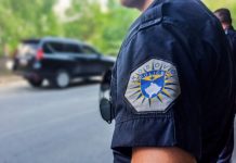 Dy serbë sulmojnë një kosovar në Leposaviq