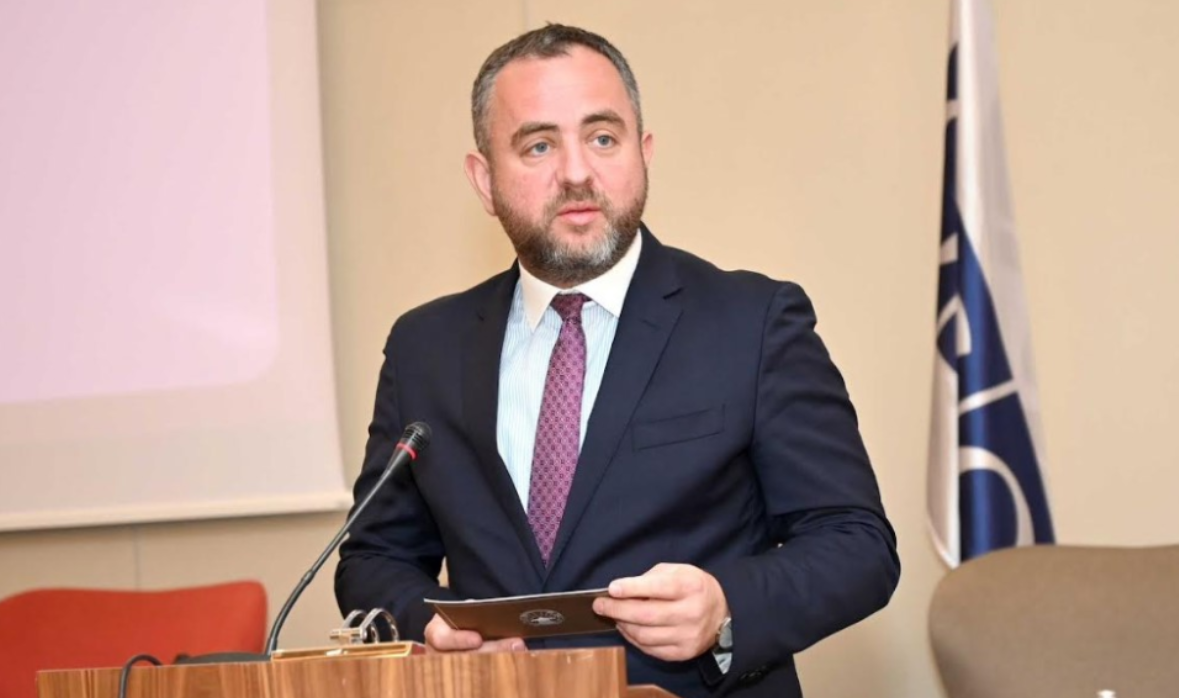 Toshkovski: Nga tani edhe motoçiklistët do të sanksionohen automatikisht përmes sistemit “Qyteti i Sigurt”