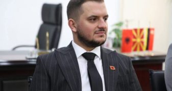 Info Shqip: Albi Qamili: Prona publike u kthehet tetovarëve, salla e sportit po shndërrohet në arenë moderne