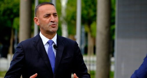 Info Shqip: Haradinaj: Në vend se t’i kryente autostradat në Kosovë, Kurti shkon në Maqedoni për përurim projektesh