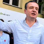 Info Shqip: “Çele guri gojën”, Kurti asnjë fjalë për bllokadën: Kemi takim me rininë