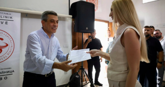 Info Shqip: Mexhiti: VLEN mban fjalën,145 punonjës rregullojnë statusin e punës në Spitalin klinik të Tetovës