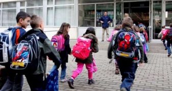 Info Shqip: Po zbrazen shkollat në Maqedoni, këtë vit rreth 5 mijë nxënës më pak në klasë të parë