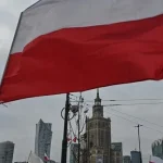 Info Shqip: Polonia zgjeron ushtrinë në mbi 220.000 efektivë për shkak të shqetësimeve për sigurinë