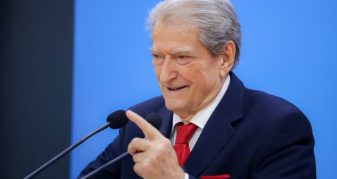 Info Shqip: Berisha drejt SHBA-së, ftohet nga IDU për Konventën e Partisë Republikane në Teksas