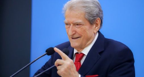 Info Shqip: Berisha drejt SHBA-së, ftohet nga IDU për Konventën e Partisë Republikane në Teksas
