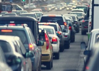 Mbi 10 orë pritje për të hyrë në Kroaci: Mijëra mërgimtarë përballen me një dramë të vërtetë