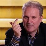 Info Shqip: Vasko Eftov: Turqit e ardhur nga Turqia po “pushtojnë” Maqedoninë përmes një plani demografik!