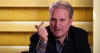 Info Shqip: Vasko Eftov: Turqit e ardhur nga Turqia po “pushtojnë” Maqedoninë përmes një plani demografik!