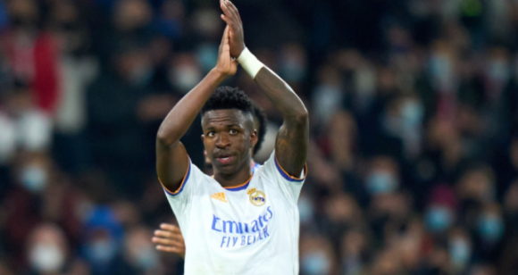 Info Shqip: Vinicius Jr rinovon me Real Madridin, shuhet shpresa e Arsenalit për transferimin e brazilianit