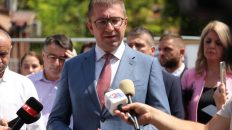 Info Shqip: “Të gjithë e mbushin buxhetin”, Mickoski: Përveç shqipes, në Shkollën e Policisë do të mësohet edhe në gjuhën turke e rome