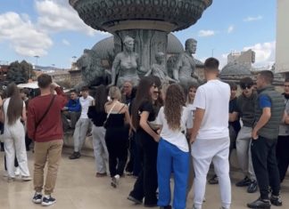Turqit dominojnë Shkupin! 741 mijë 466 turistë vizitojnë Maqedoninë