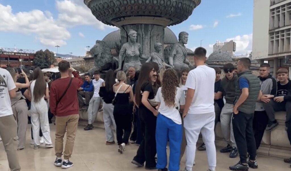 Turqit dominojnë Shkupin  741 mijë 466 turistë vizitojnë Maqedoninë